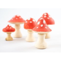 5 amanitas de madera rojas J3841 Miquelka 3