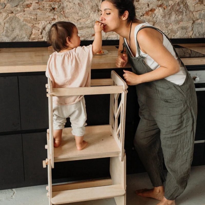 Torre de aprendizaje de madera multiusos